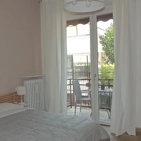 Ferienwohnung Appa49 Vicino Ospedale Borgo Roma, Fiera E Univr Verona Exterior foto